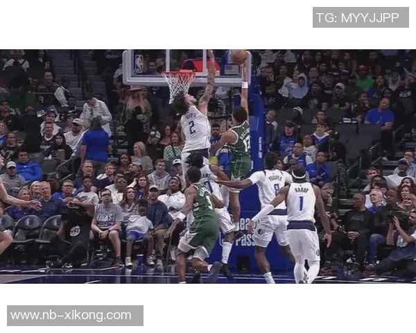 莱夫利称赞浓眉表现超凡能在场上无所不能防守任何对手