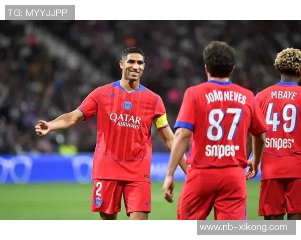 恩里克称赞阿什拉夫为最佳右后卫解释未签替补的原因 恩里克称赞阿什拉夫为最佳右后卫解释未签替补的原因