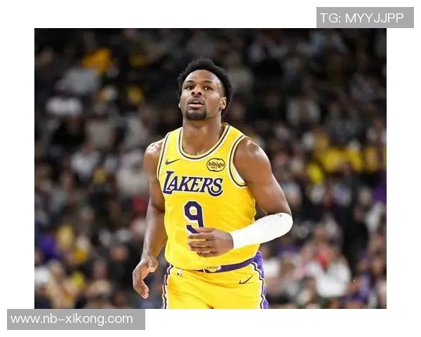 布朗尼逐渐融入球队但进攻能力不足仍难以在NBA立足