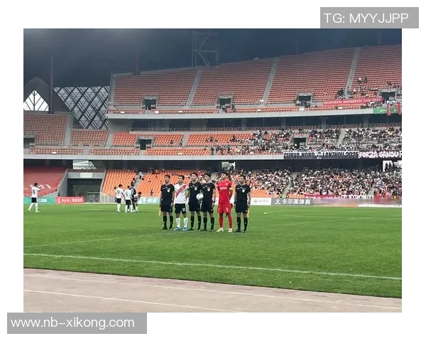 斯通斯谈阿森纳比赛强调球队风格不靠摆大巴而是积极进攻