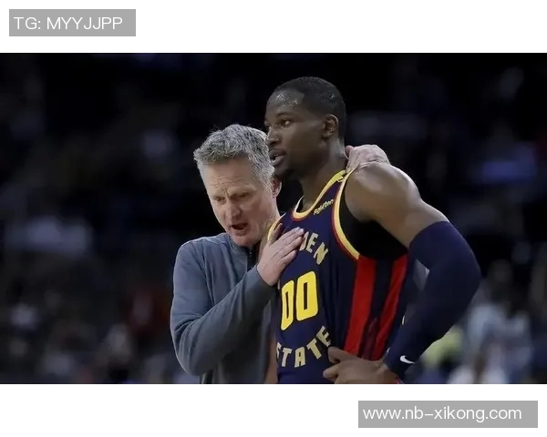 库明加回应续约争议称现场球迷与网络评论者看法截然不同 库明加回应续约争议称现场球迷与网络评论者看法截然不同