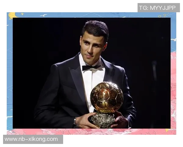 曼城官推庆祝罗德里获金球奖一周年回顾精彩瞬间 曼城官推庆祝罗德里获金球奖一周年回顾精彩瞬间